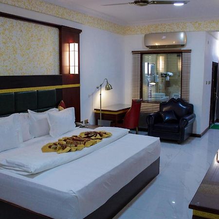Dellagio Hotel Wa Luaran gambar
