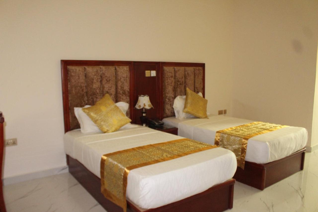 Dellagio Hotel Wa Luaran gambar