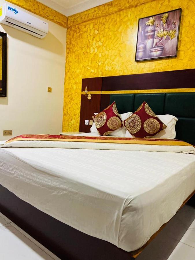 Dellagio Hotel Wa Luaran gambar